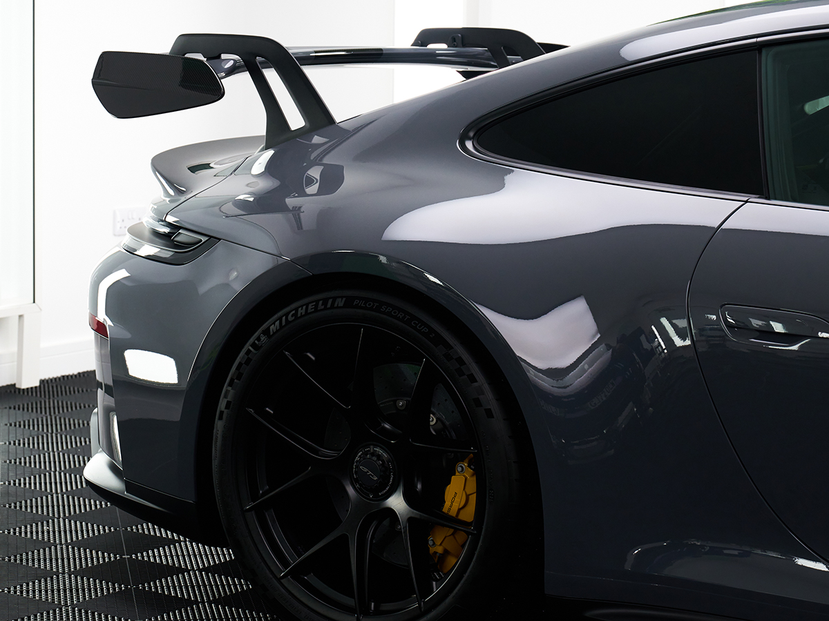 Porsche 992.2 GT3 PPF installation